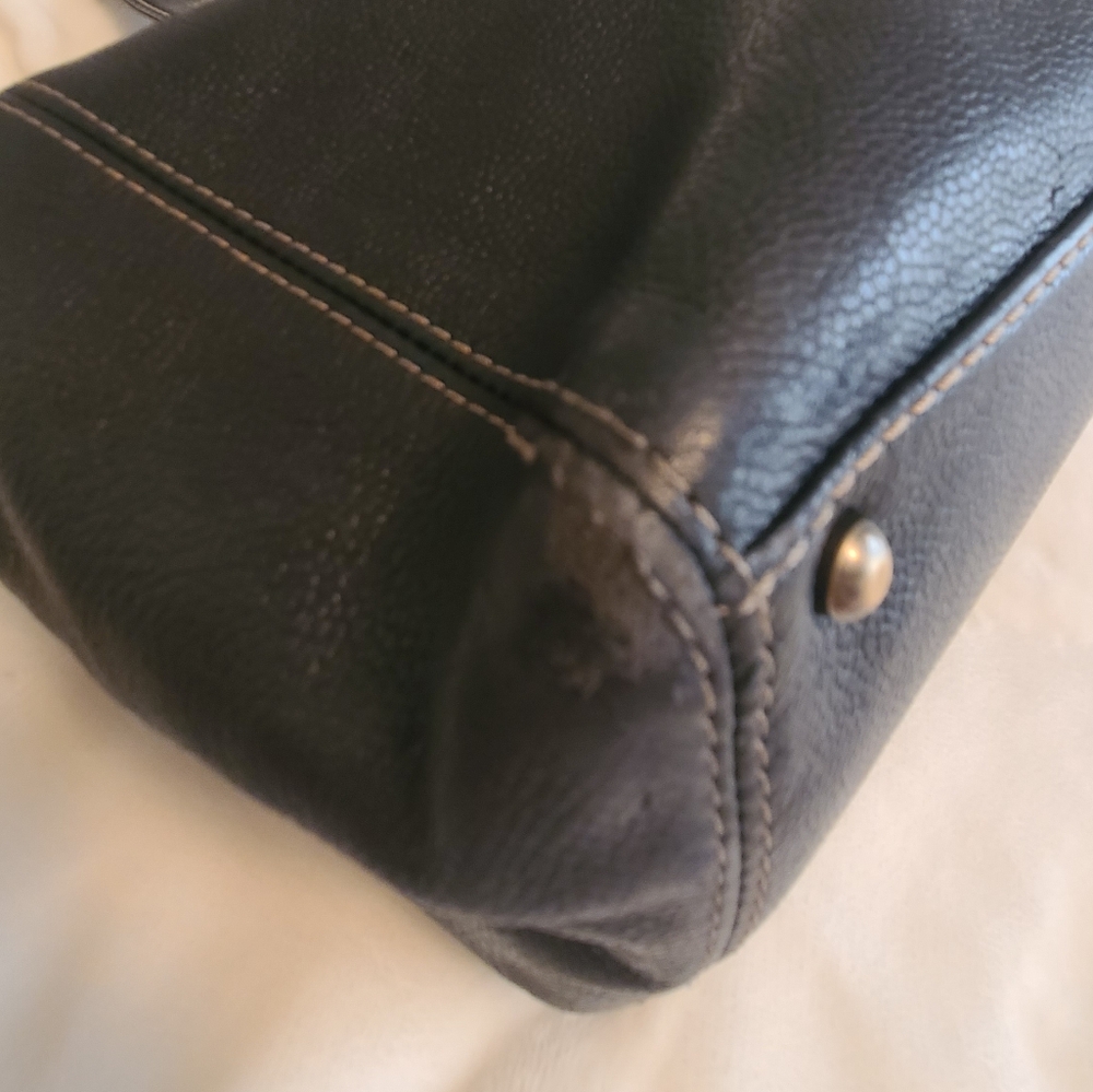 Vintage Chanel Executive Black Caviar Silver Hardware Tote - Picture 8 of 16